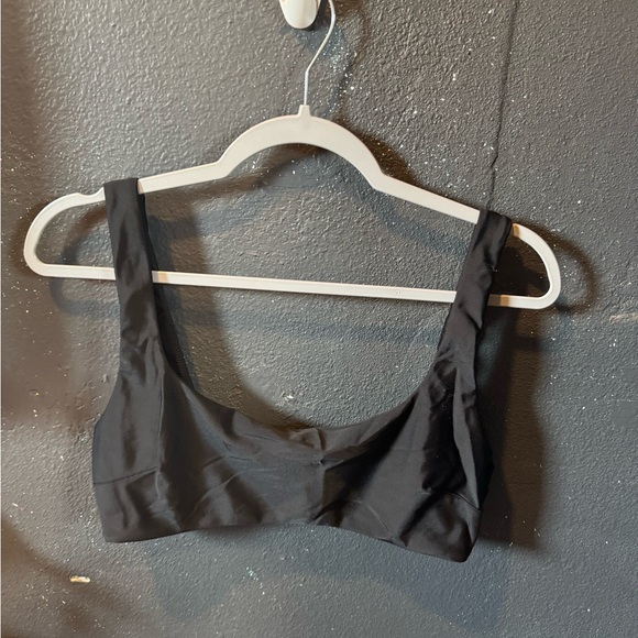Aerie Black Scoop Neck Bikini Top - Picture 1 of 3